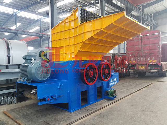 樹根破碎機 樹根破碎機